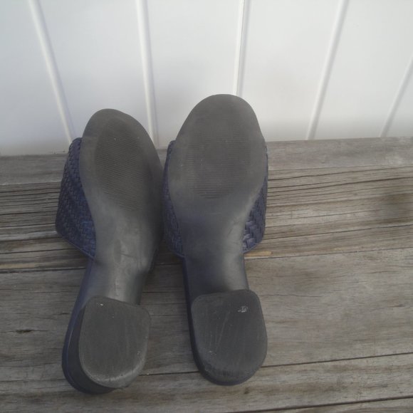 Ann Taylor Open Toe Slide-on sandals 7M - Picture 5 of 6